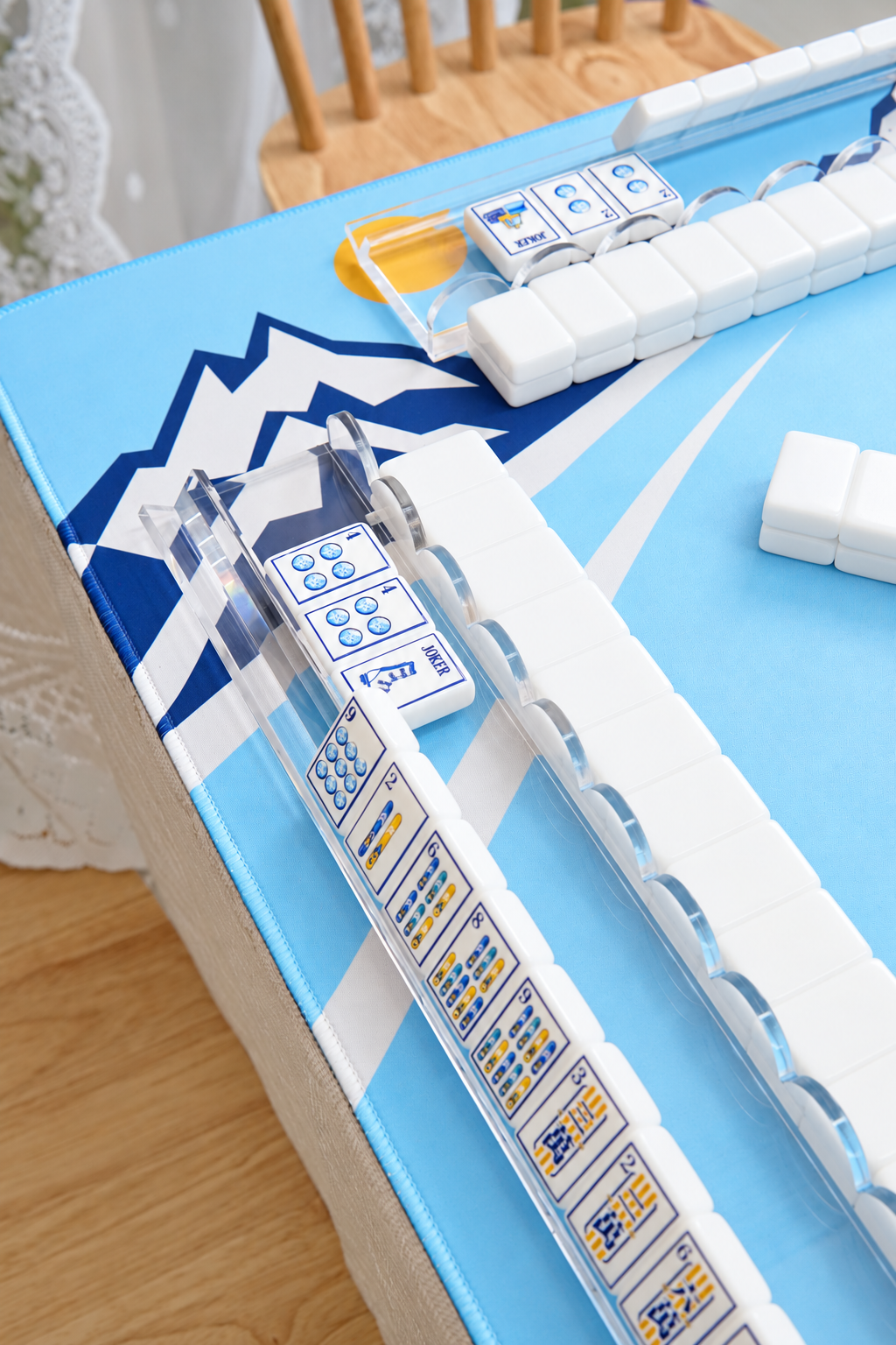 Alpine Slopes Mahjong Mat - mountain border and table detail