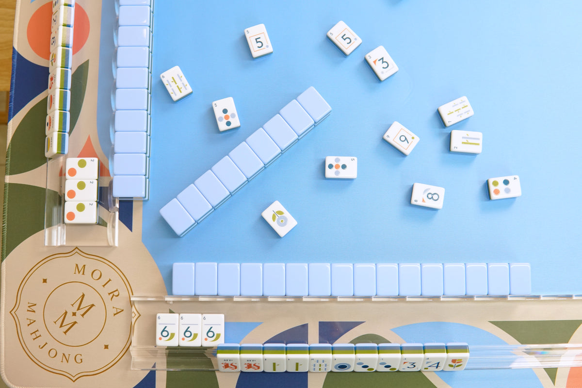 Beige Geometry Mahjong Mat - table detail