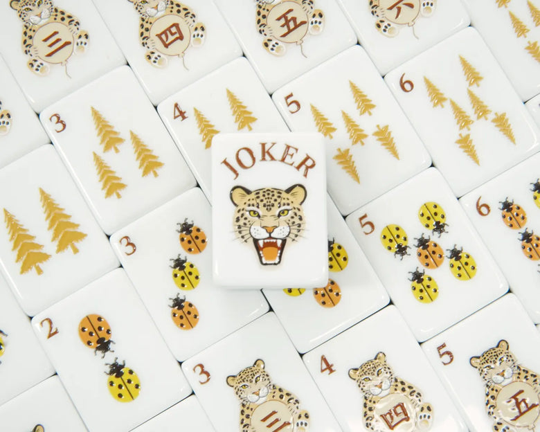 Golden Wilds leopard Joker with ladybug Dots and golden tree Bams